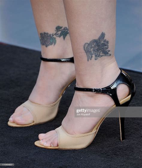 alyssa milano feet|Feet of the Year 2021 << wikiFeet